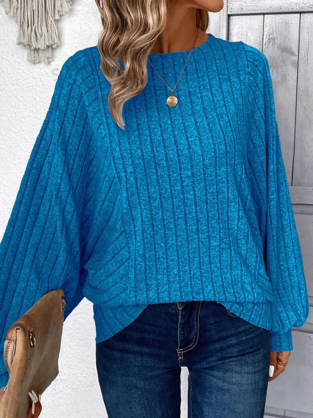 Round Neck Batwing Sleeve Sweater