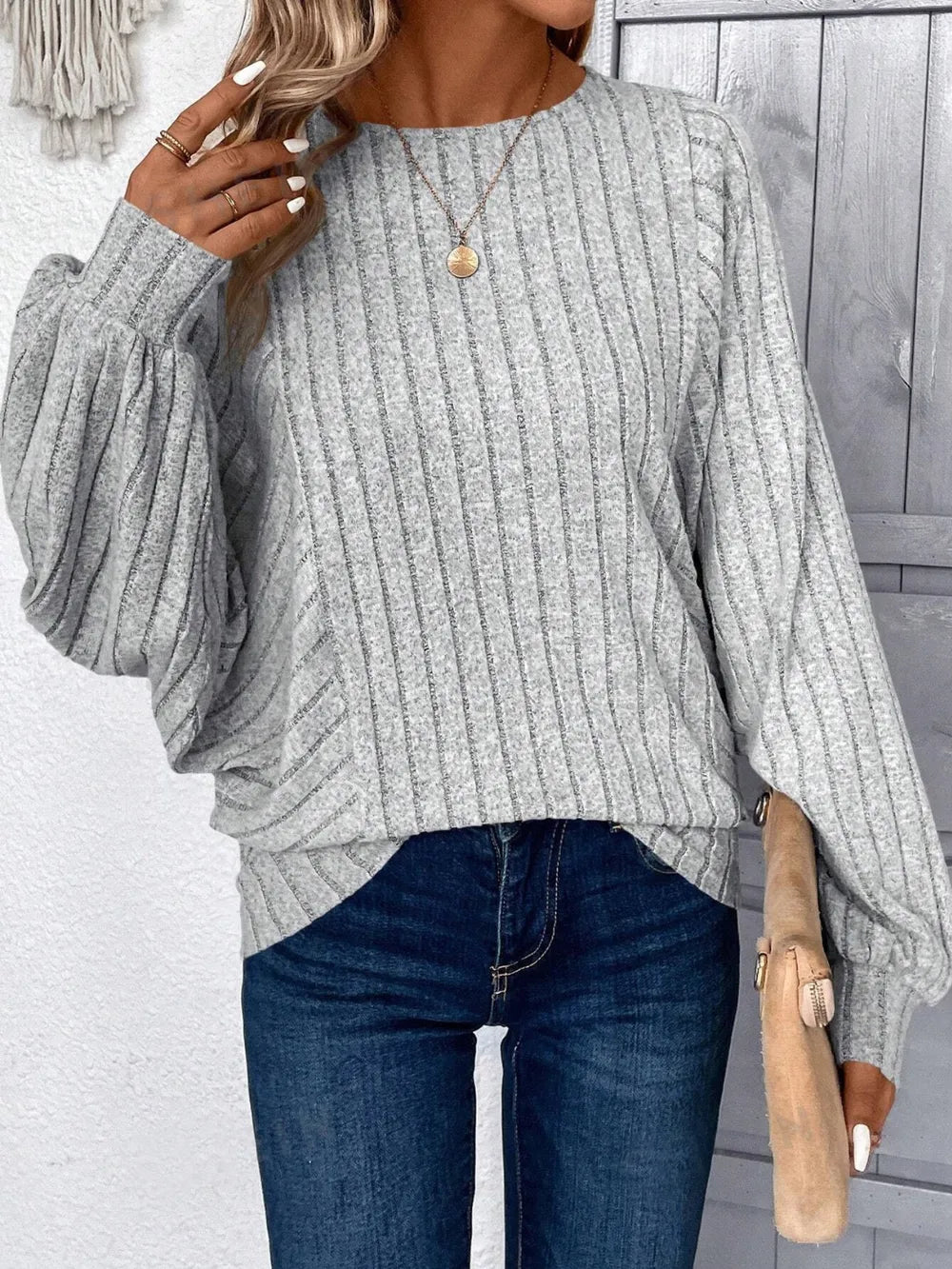 Round Neck Batwing Sleeve Sweater