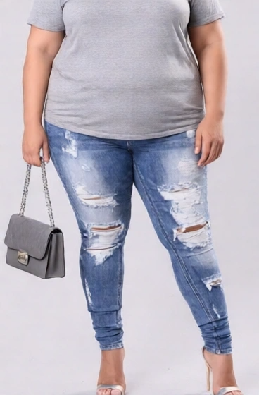 Distressed Skinny Jeans